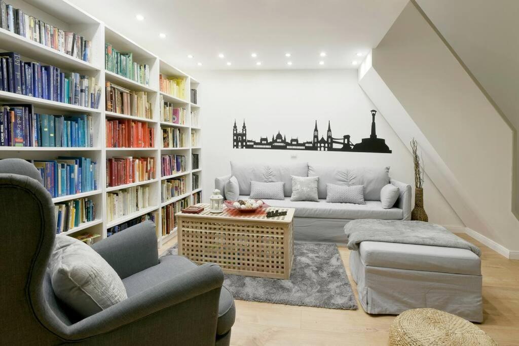 Downtown Island Of Peace By Nw Apartamento Budapeste Exterior foto